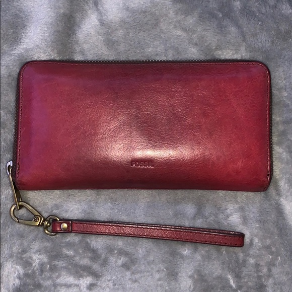 Fossil Wallet - Picture 1 of 3
